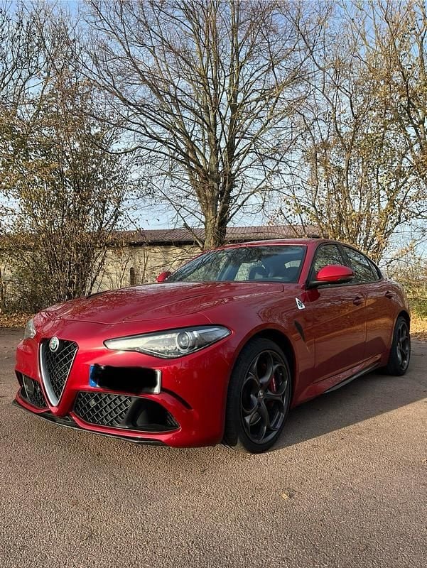 Gebraucht 2018 Alfa Romeo Giulia Limousine | 42.999 € - Bild 1/4