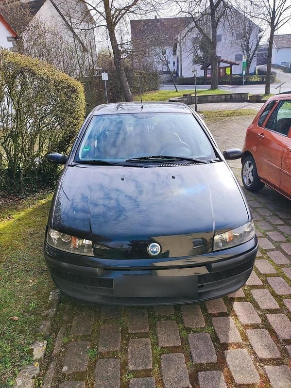 Gebraucht Fiat Punto 60 PS (44 kW) 2003 Schwarz Kleinwagen