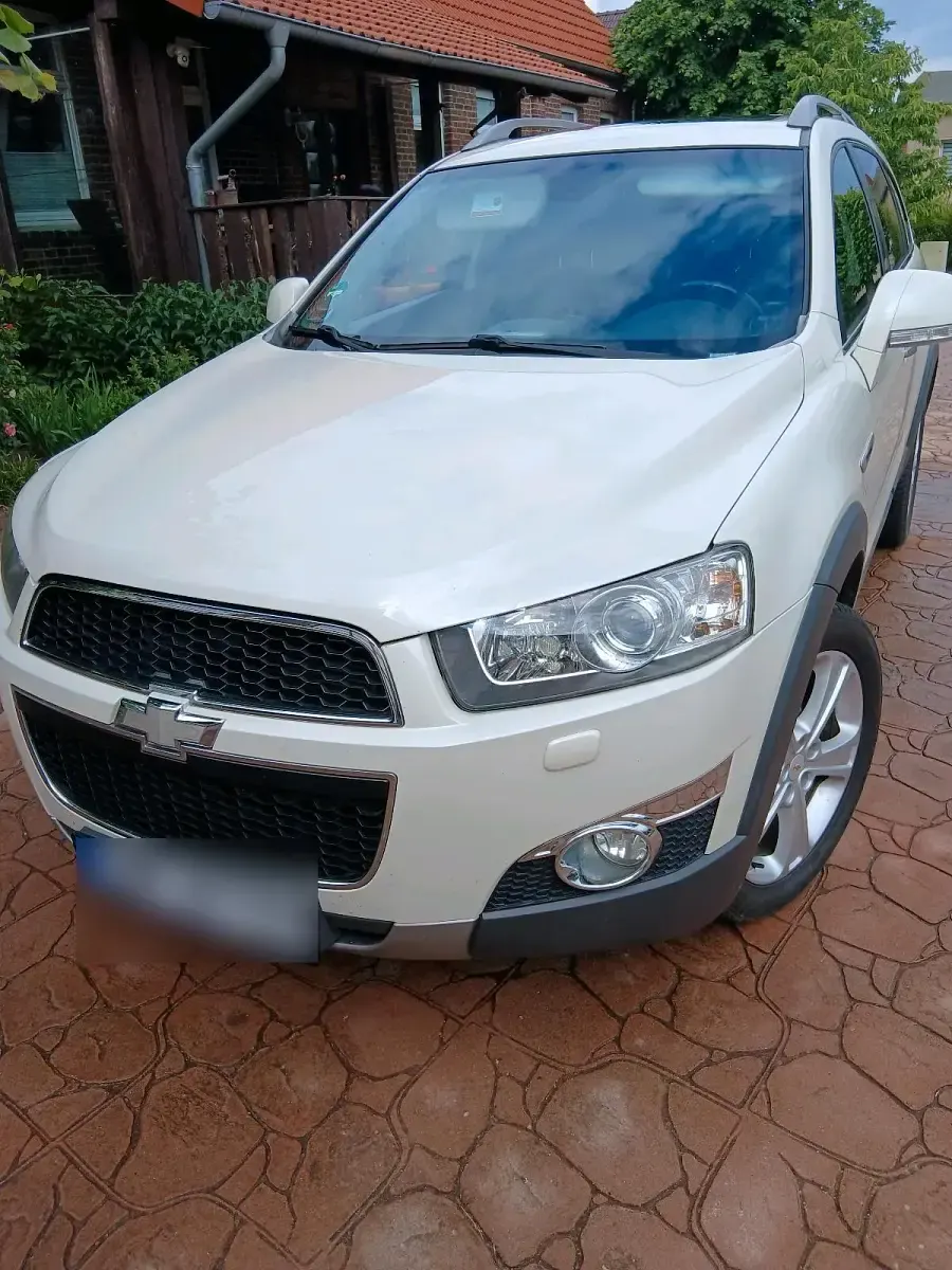 Gebraucht Chevrolet Captiva 190 PS (139 kW) 2012 Weiß SUV