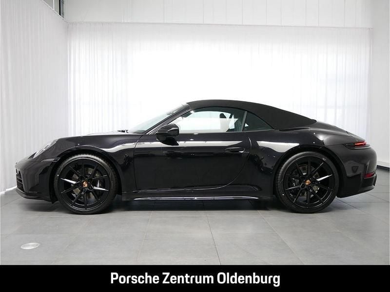 Gebraucht Porsche 911 Carrera Cabriolet 394 PS (289 kW) 2026 Schwarz Cabrio