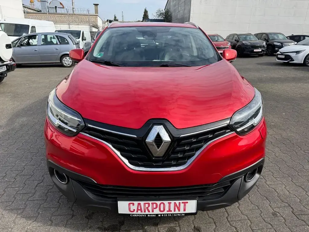 Używany Renault Kadjar Collection 110 KM (80 kW) 2018 Czerwony SUV