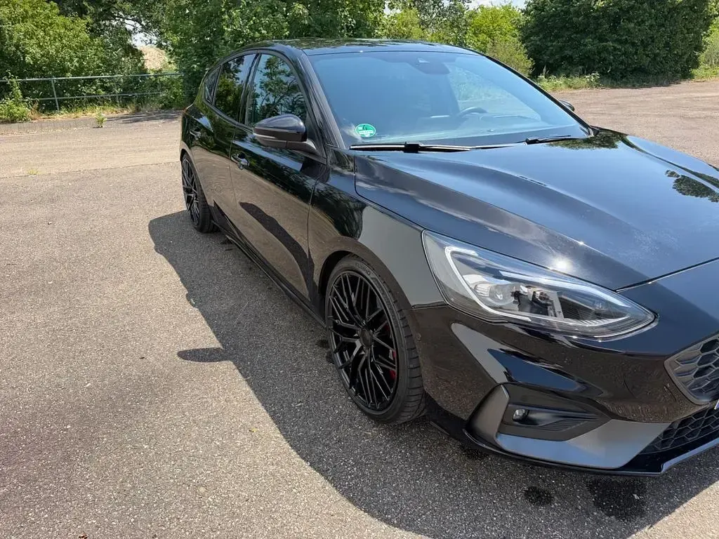 Gebraucht Ford Focus ST 280 PS (205 kW) 2020 Schwarz Limousine