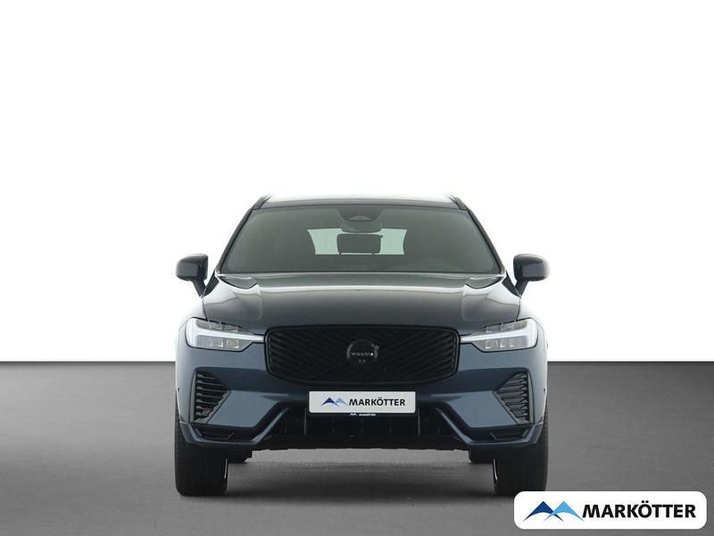 Neu Volvo XC60 Plus 398 PS (292 kW) 2025 Blau SUV