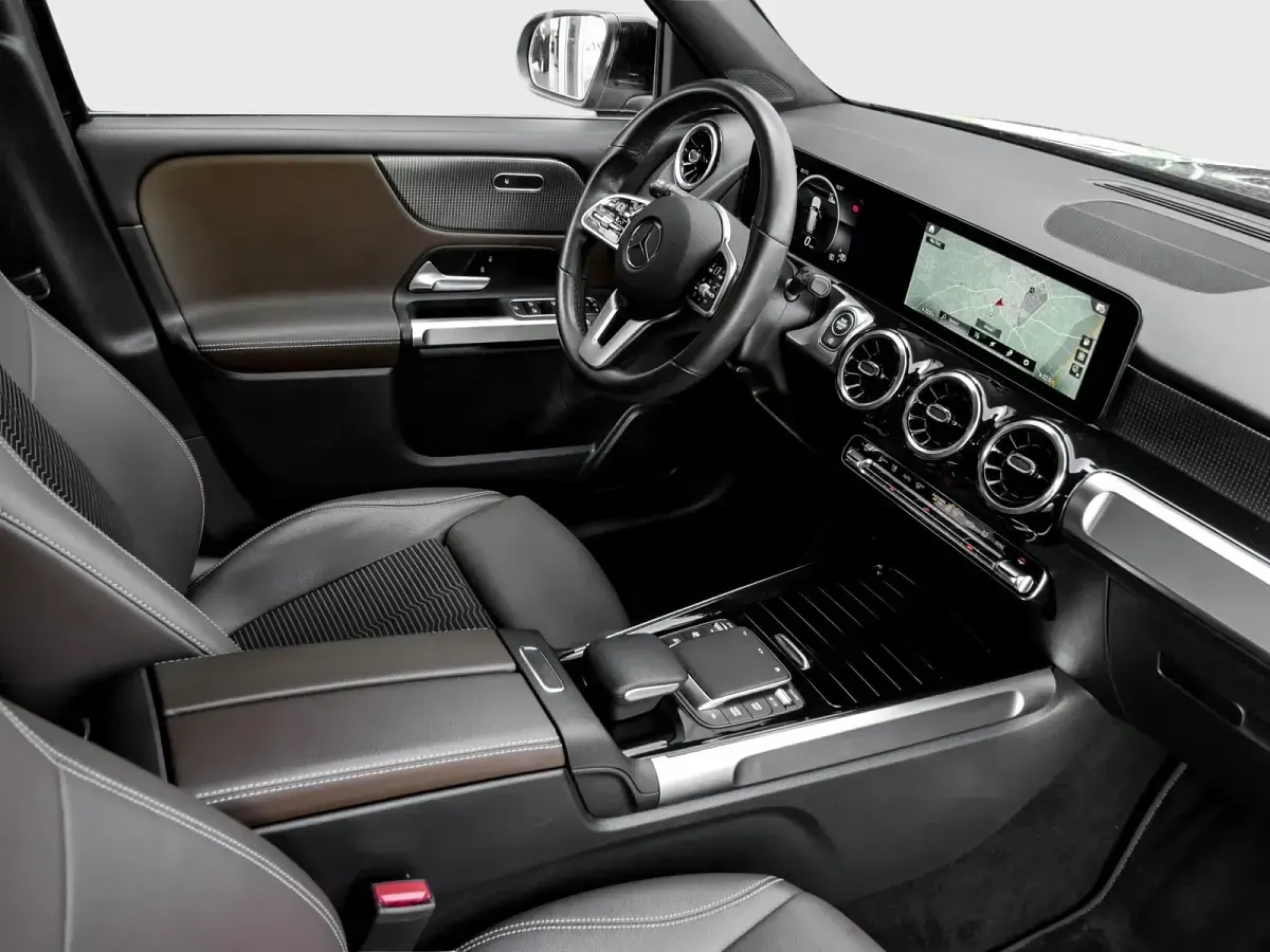 Gebraucht Mercedes GLB220 190 PS (139 kW) 2022 Schwarz SUV