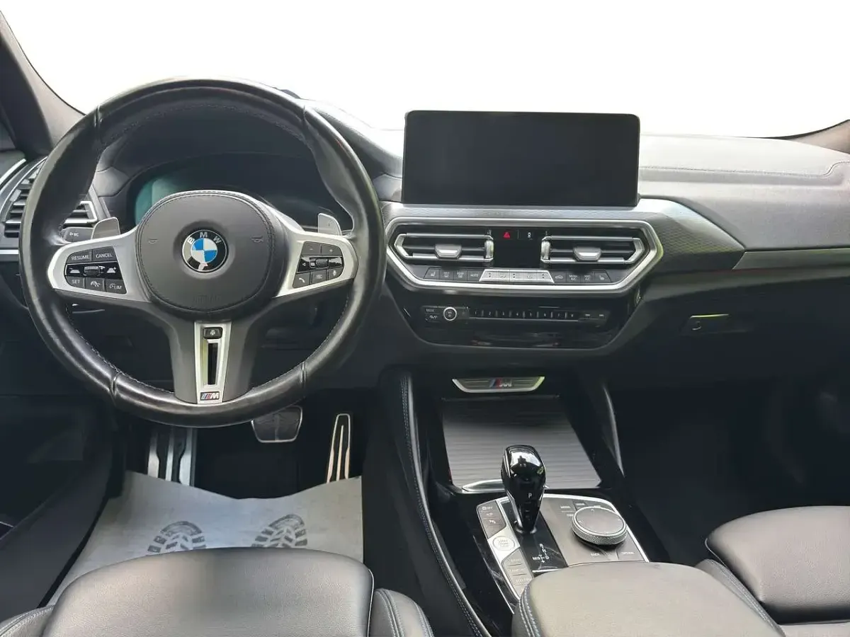 Gebraucht BMW X4 M M Sport 360 PS (264 kW) 2023 M brooklyn grau metallic SUV