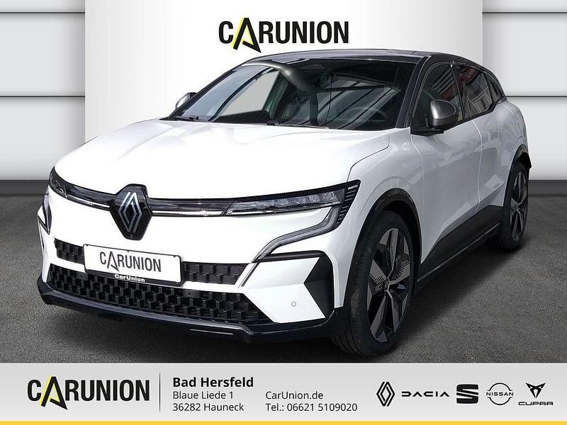 Gebraucht Renault Megane E-Tech Techno 160 kW (218 PS) 2024 Weiß Limousine