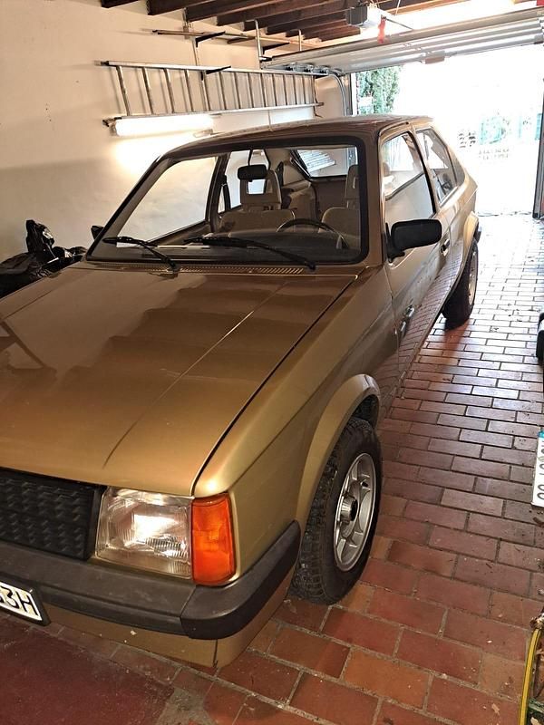 Gold Gebraucht 1982 Opel Kadett Kleinwagen | 4.900 € - Bild 1/4