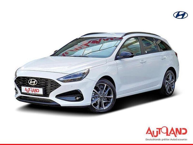 Weiß Neu 2025 Hyundai i30 Kombi | 25.890 € (Fairer Preis) - Bild 1/4