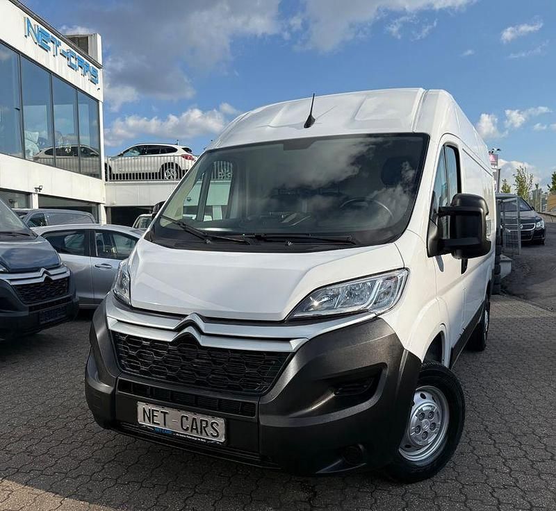 Weiß Gebraucht 2024 Citroën Jumper Van / Kleinbus | 23.950 € (Superpreis) - Bild 1/3