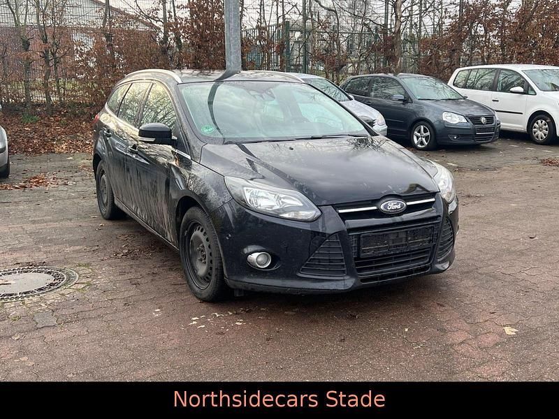 Gebraucht 2012 Ford Focus Champions Edition Kombi | 1.990 € (Superpreis) - Bild 1/4