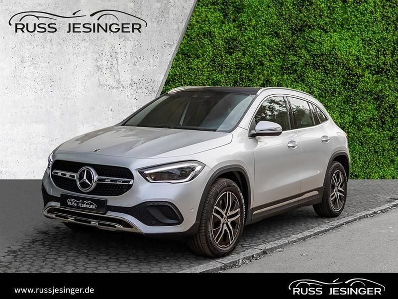 Silber Gebraucht 2021 Mercedes GLA250 Progressive SUV | 35.880 € (Guter Preis) - Bild 1/3