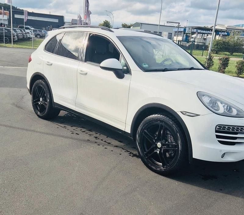 Weiß Gebraucht 2012 Porsche Cayenne SUV | 14.999 € (Superpreis) - Bild 1/4