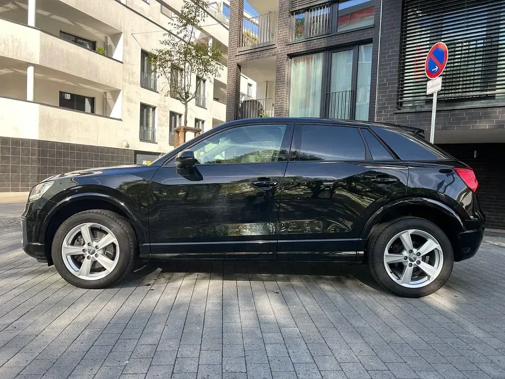 Używany Audi Q2 Sport 150 KM (110 kW) 2017 Czarny SUV