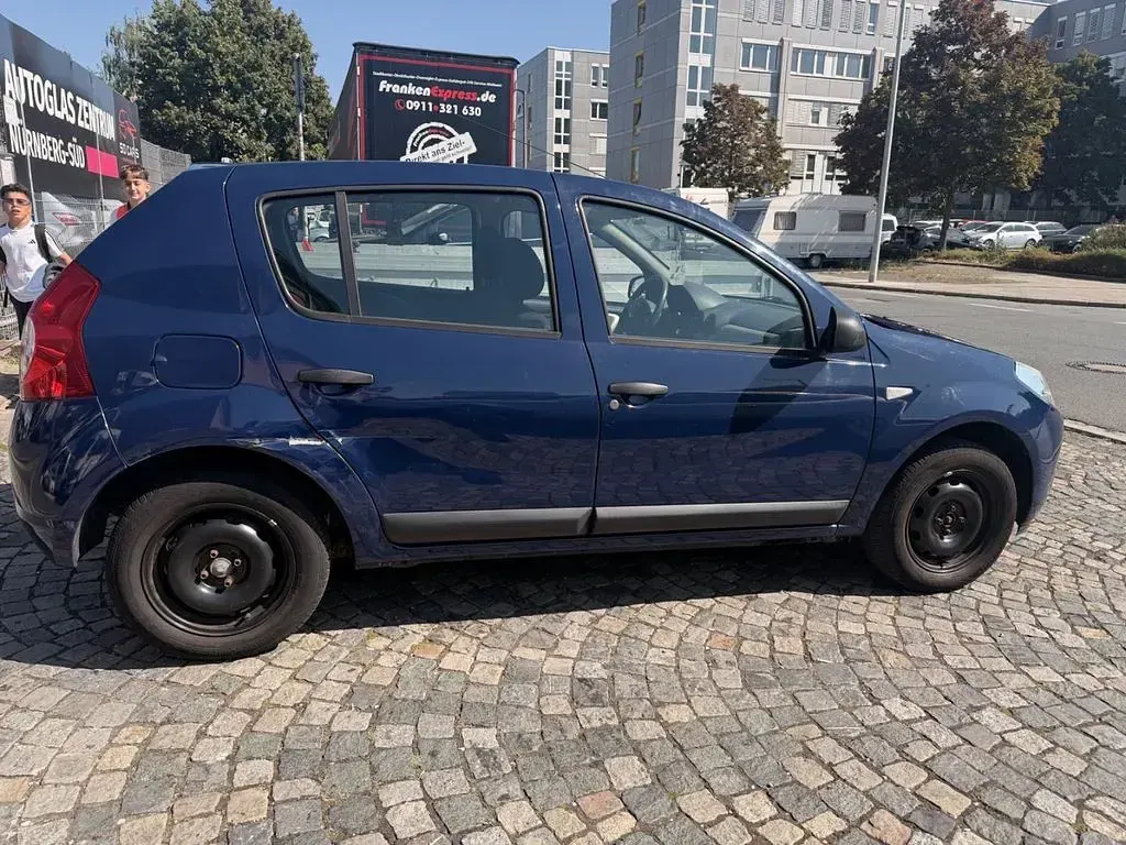 Gebraucht Dacia Sandero Ambiance 75 PS (55 kW) 2009 Blau Limousine