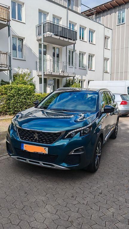 Blau Gebraucht 2017 Peugeot 5008 Allure Van / Kleinbus | 12.500 € - Bild 1/4