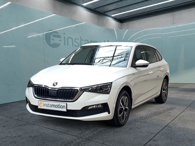 Weiß Gebraucht 2020 Skoda Scala Drive Kleinwagen | 19.500 € (Fairer Preis) - Bild 1/3