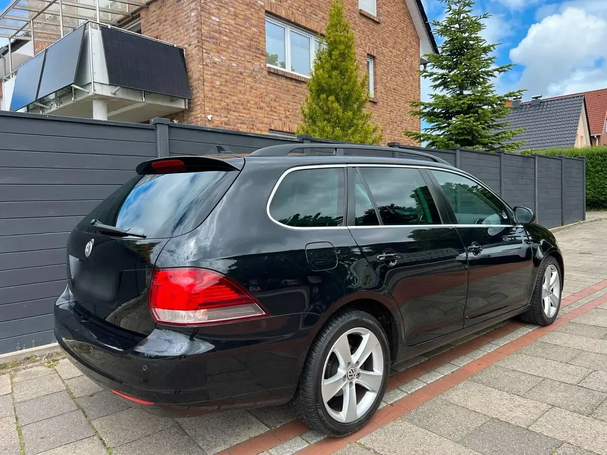 Gebraucht VW Golf VI 105 PS (77 kW) 2010 Schwarz Kombi