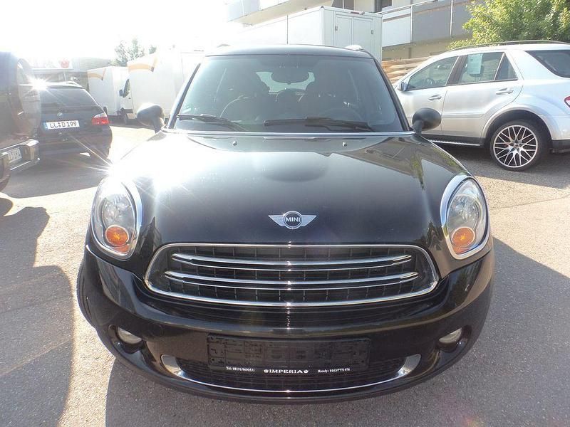 Schwarz Gebraucht 2017 Mini One D Countryman SUV | 6.999 € (Superpreis) - Bild 1/4