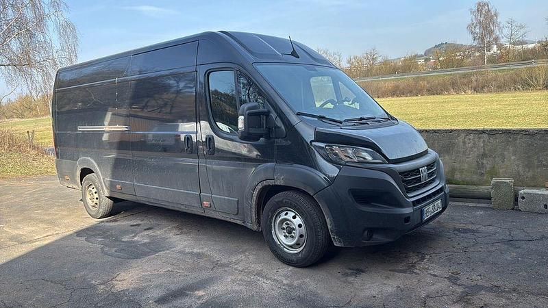 Gebraucht Fiat Ducato 140 PS (102 kW) 2022 Schwarz Van