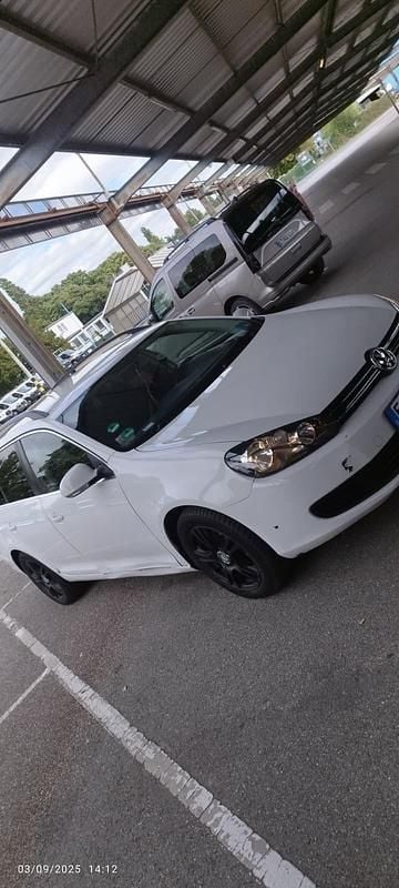 Weiß Gebraucht 2010 VW Golf VI Coupé | 3.400 € (Superpreis) - Bild 1/4