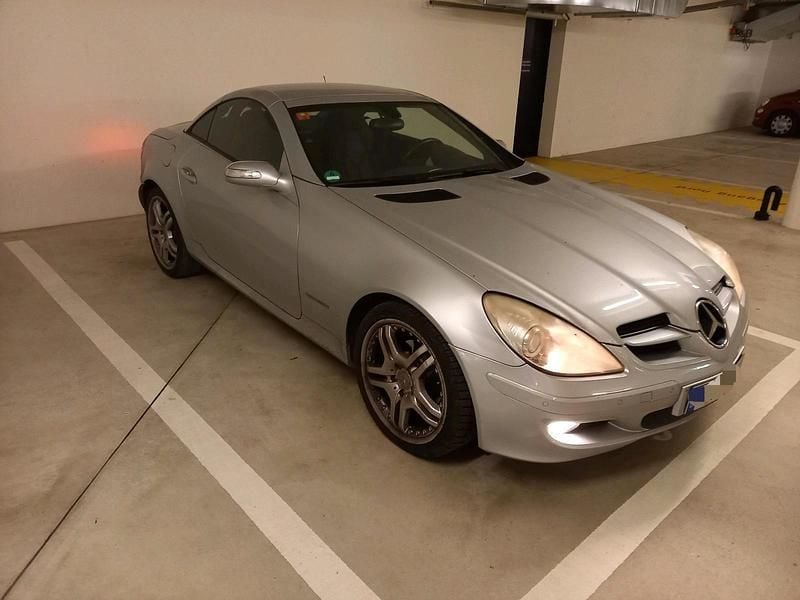Silber Gebraucht 2006 Mercedes SLK200 Cabrio | 6.000 € (Guter Preis) - Bild 1/4
