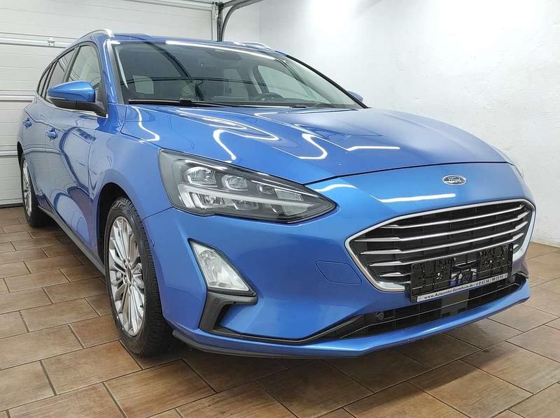 Gebraucht Ford Focus Titanium 125 PS (91 kW) 2020 Blau Kombi