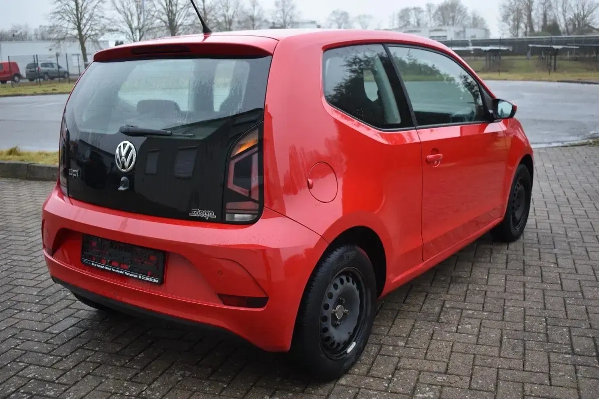 Gebraucht VW up! move up! 60 PS (44 kW) 2018 Rot Kleinwagen
