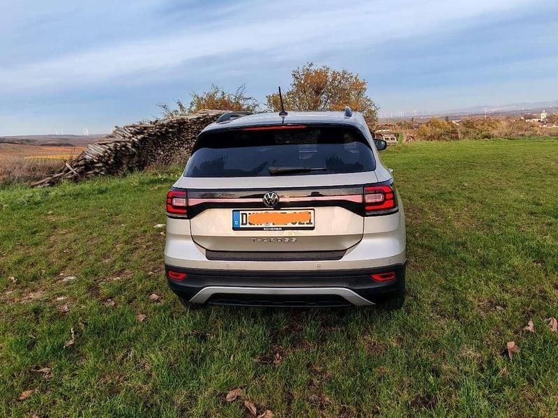 Gebraucht VW T-Cross Move 150 PS (110 kW) 2023 SUV