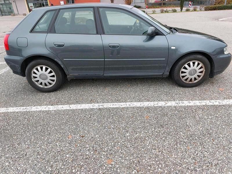 Gebraucht Audi A3 102 PS (75 kW) 2003 Grau Kleinwagen