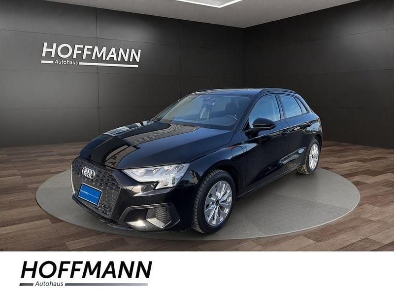 Schwarz Gebraucht 2022 Audi A3 Limousine | 21.380 € (Guter Preis) - Bild 1/4