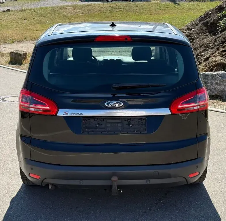 Gebraucht Ford S-MAX Titanium 163 PS (119 kW) 2011 Schwarz Van / Kleinbus