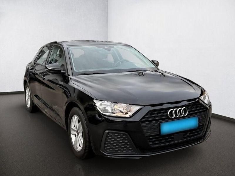 Gebraucht Audi A1 Sportback Comfort 95 PS (69 kW) 2023 Schwarz Kleinwagen