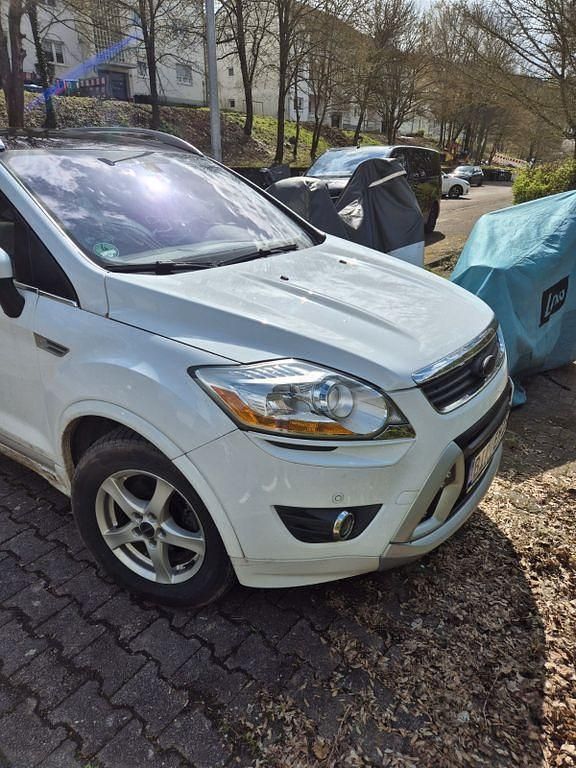 Gebraucht Ford Kuga Individual 163 PS (119 kW) 2011 SUV
