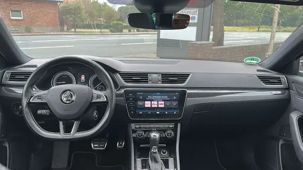 Gebraucht Peugeot 2008 Active 100 kW (136 PS) 2023 Grau SUV