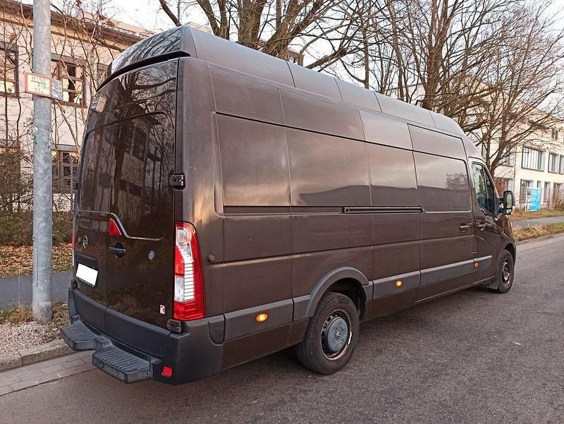 Gebraucht Opel Movano 131 PS (96 kW) 2016 Braun Limousine