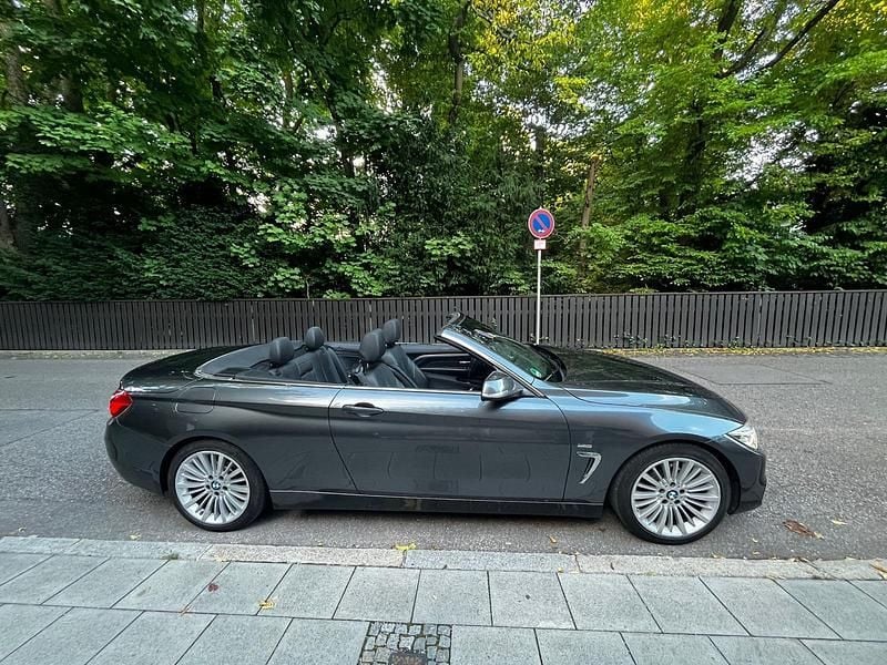 Grau Gebraucht 2016 BMW 420 Cabrio | 17.900 € - Bild 1/4
