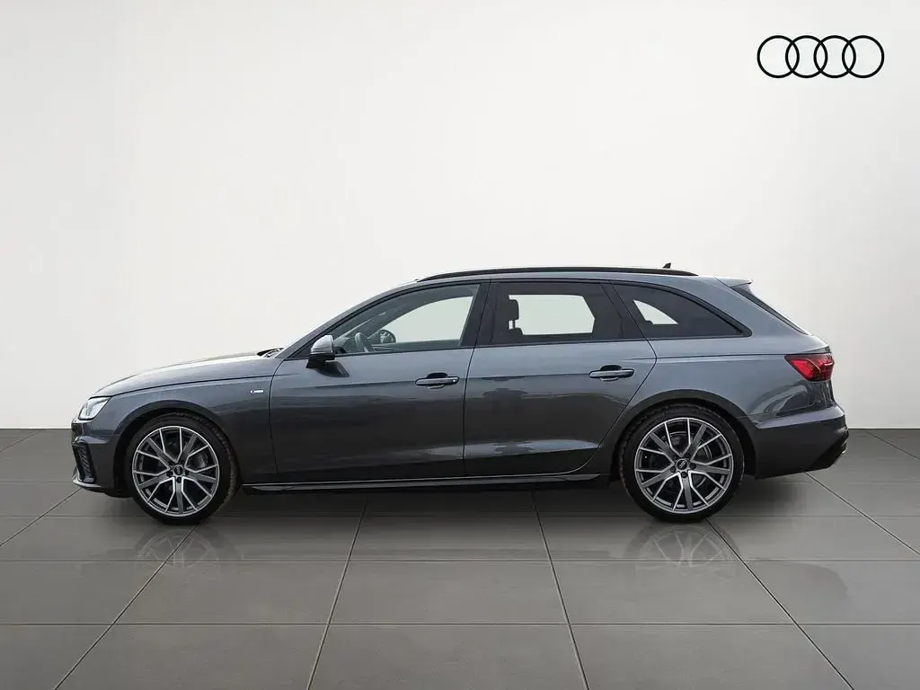 Gebraucht Audi A4 S-Line 204 PS (150 kW) 2022 Daytonagrau perleffekt Kombi