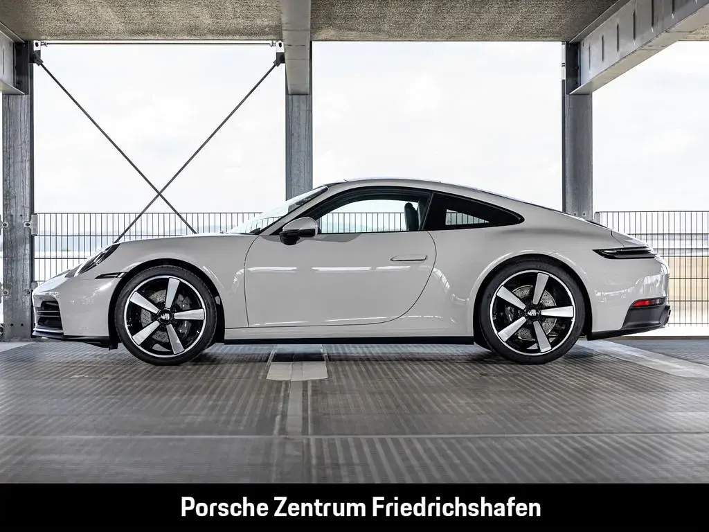 Neu Porsche 911 Carrera 394 PS (289 kW) 2026 Weiß Coupé