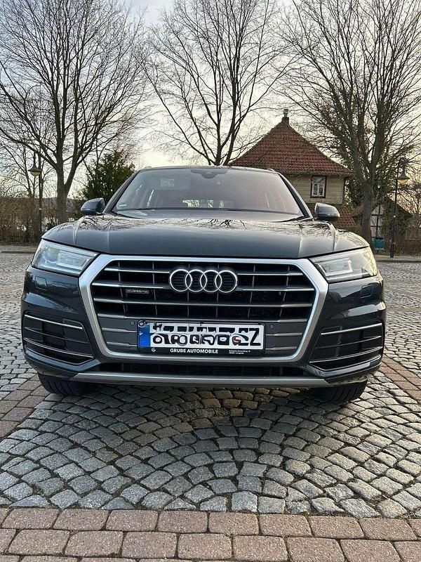 Gebraucht Audi Q5 Sport 190 PS (139 kW) 2017 Grau SUV