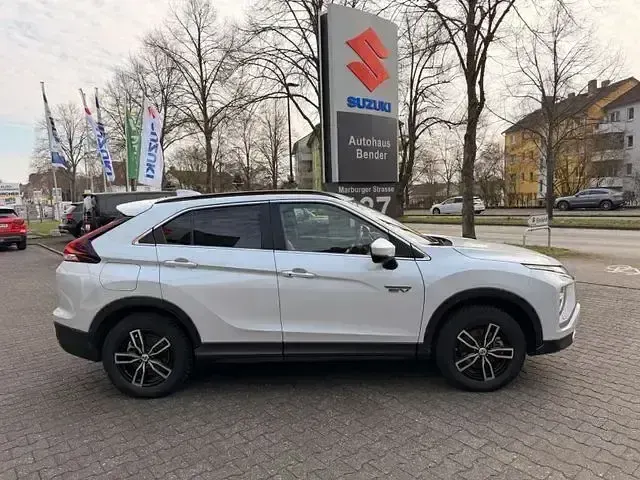 Gebraucht Mitsubishi Eclipse Cross Edition 188 PS (138 kW) 2021 Weiß SUV