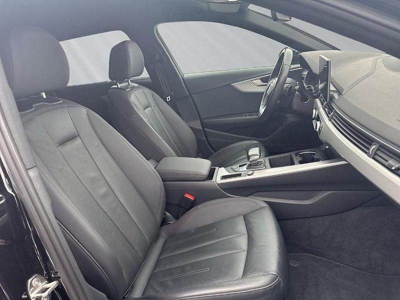 Gebraucht Audi A4 Advanced Plus 190 PS (139 kW) 2021 Mythosschwarz metallic Kombi