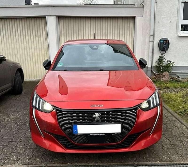 Rot Gebraucht 2022 Peugeot 208 GT Kleinwagen | 11.800 € (Superpreis) - Bild 1/4