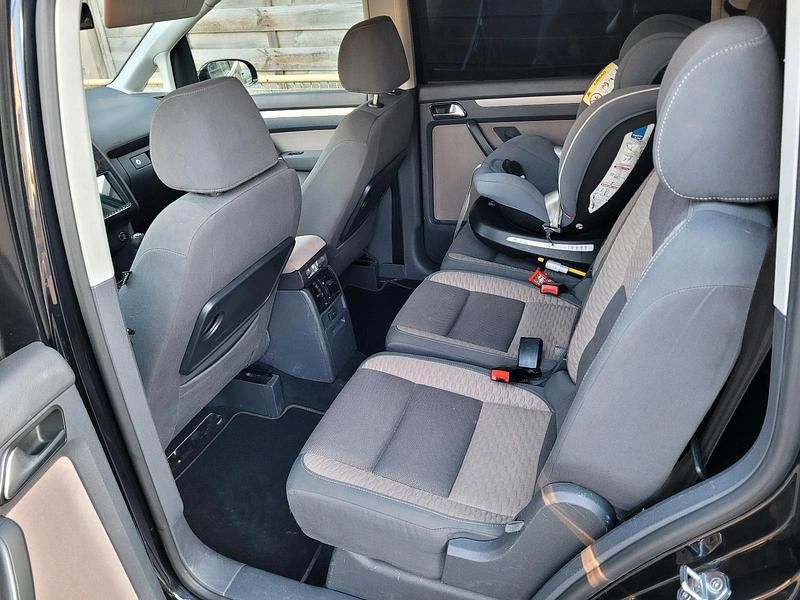 Gebraucht VW Touran Cross 105 PS (77 kW) 2007 Schwarz Van / Kleinbus