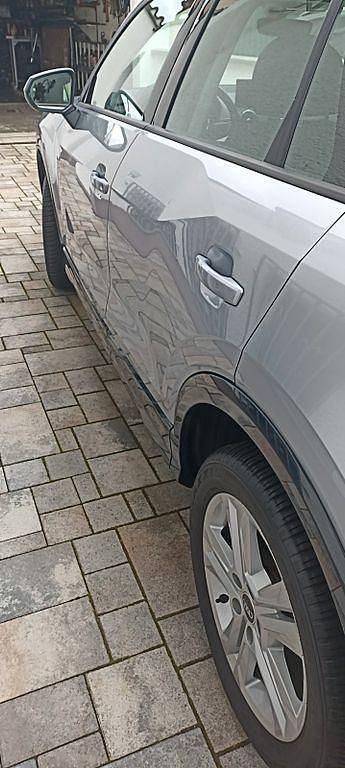 Gebraucht Audi Q2 Advanced 150 PS (110 kW) 2023 Silber SUV