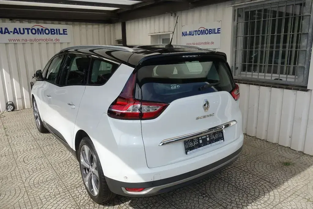 Gebraucht Renault Scenic E-Tech Intens 116 PS (85 kW) 2017 Weiß Van / Kleinbus