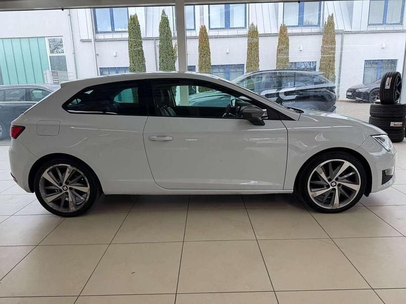 Gebraucht Seat Leon FR 184 PS (135 kW) 2016 Blanco nevada/nevada white Coupé
