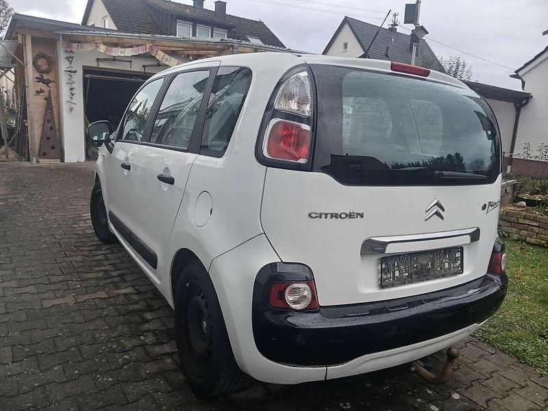 Gebraucht Citroën C3 Tendance 95 PS (69 kW) 2011 Weiß Limousine