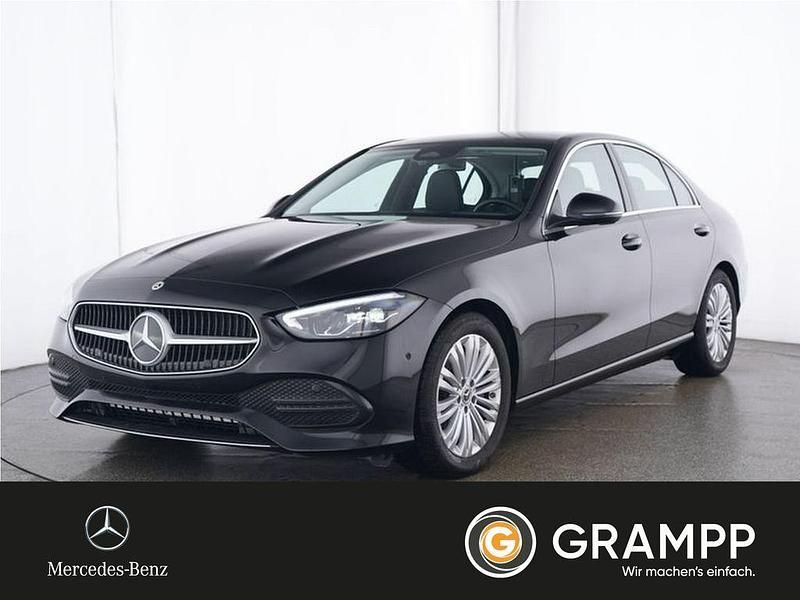 Schwarz Gebraucht 2024 Mercedes C200 Advanced Limousine | 39.600 € (Fairer Preis) - Bild 1/4
