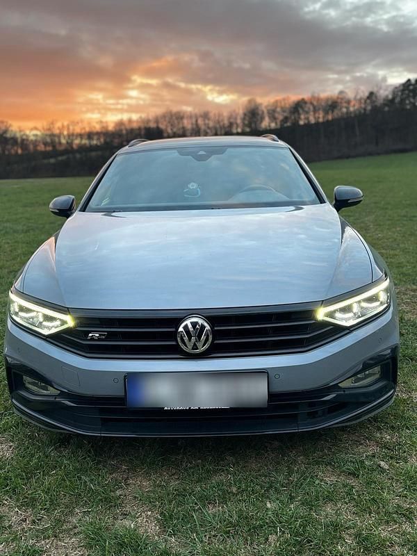 Gebraucht VW Passat R-line Edition 272 PS (200 kW) 2019 Grau Kombi