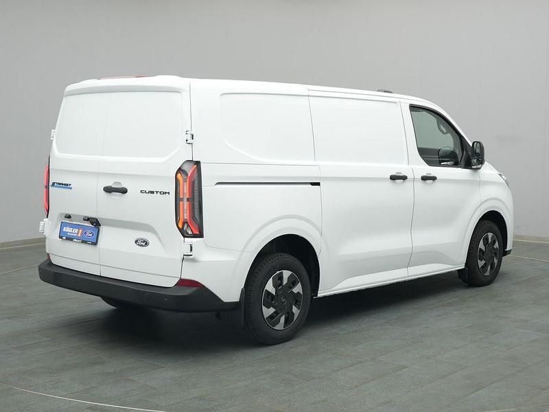 Neu Ford E-Transit Trend 100 kW (136 PS) 2025 Weiß Van